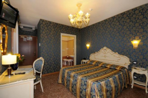  Hotel Il Mercante di Venezia  Венеция